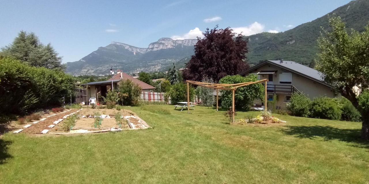 Zimmer Mit Fruehstueck Challes-les-Eaux Extérieur photo